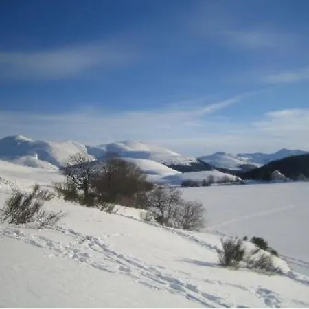 Διαμέρισμα T3 Au Mont-dore, Hyper Centre, Proche Thermes, Bien Equipe, Max 4 Pers, Petit Chien Ok. - Fr-1-608-227 *